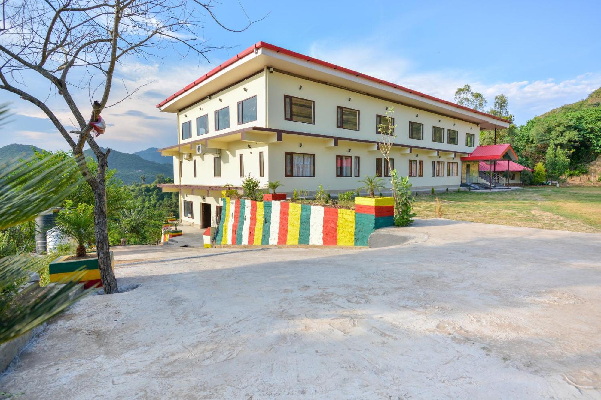 Nakshatra Resort Kunihar Exterior photo